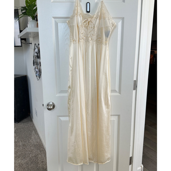 vintage lily of france lord & taylor cream lace nylon nightgown large usa made - Picture 1 of 10